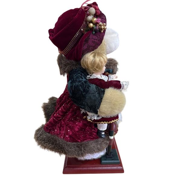 Grandeur Noel 18" Christmas Bear Collectors Edition 2000 Nutcracker - Picture 5 of 7